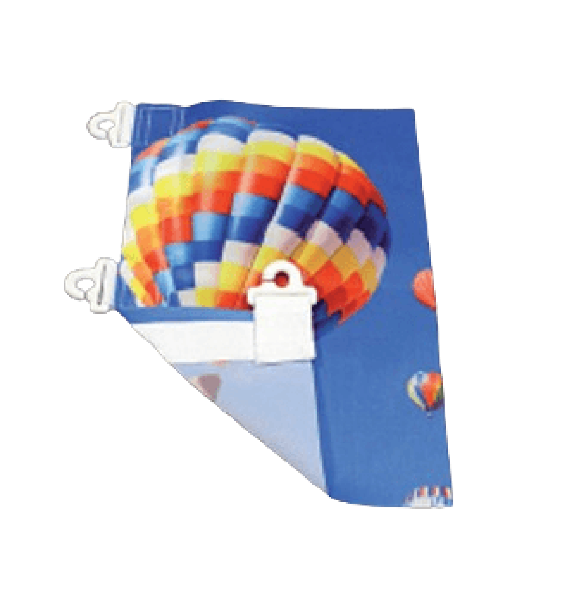 Flaga - haczyki flagowe z taśmą Jedna krawędź wzmocniona od wewnętrznej strony taśmą poliestrową z doszytymi haczykami flagowymi. Pozostałe krawędzie obszyte lub wykończone cięciem na gorąco.